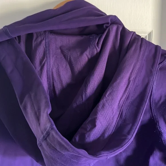 Lululemon In Stride Jacket Purple - Picture 9 of 9